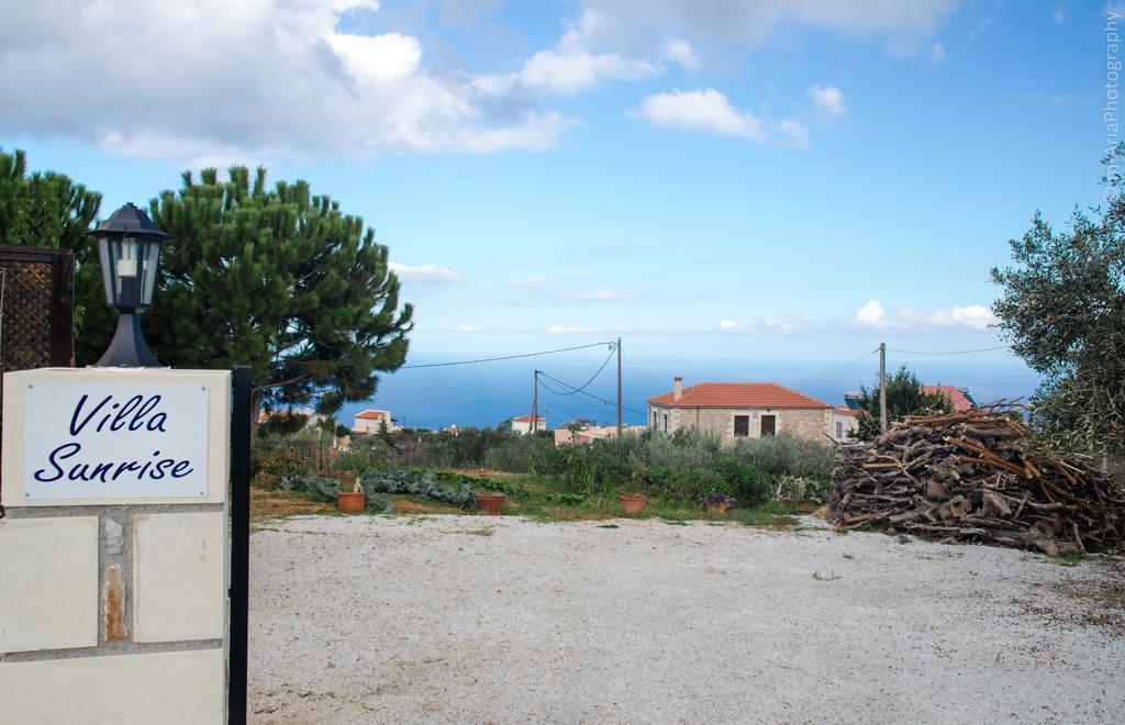 Villa Sunrise Kefalas Exterior photo